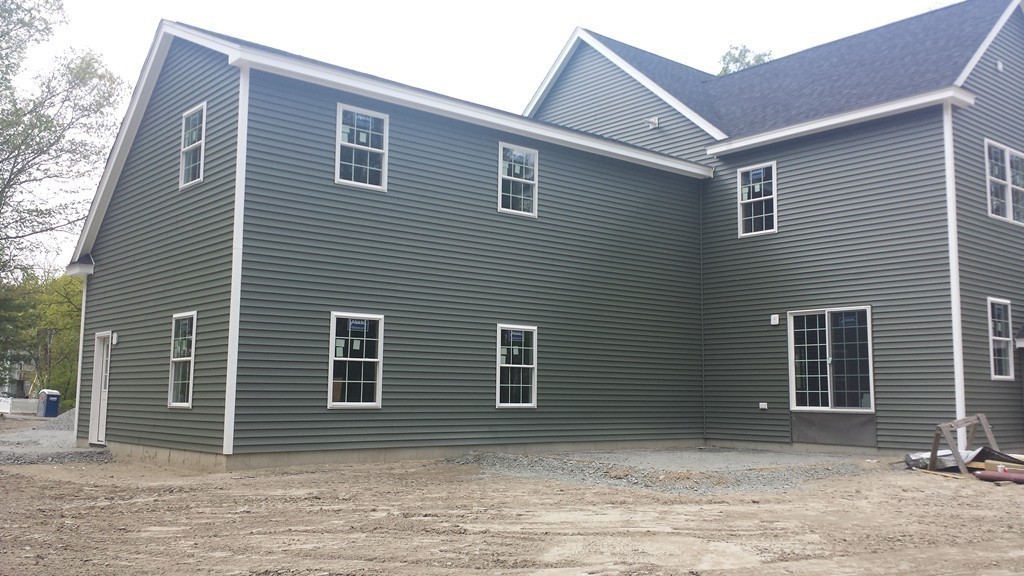 4 Trinity Court Andover, MA 01810 - Photo 7 of 16 Gallery Image 7
