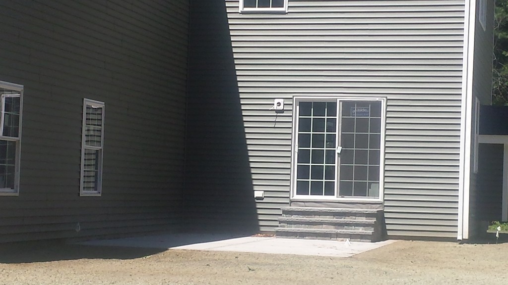 4 Trinity Court Andover, MA 01810 - Photo 9 of 16 Gallery Image 9