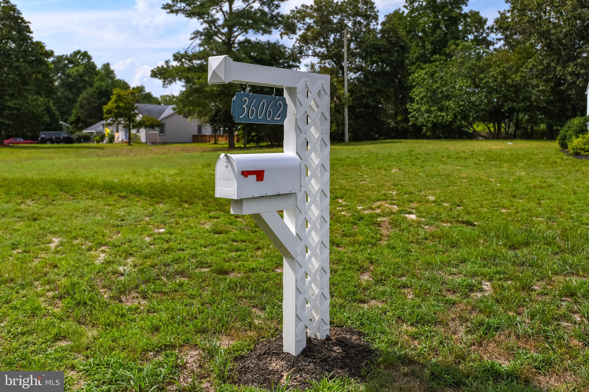 36062 Cobbs Hill Road Willards, MD 21874 - Photo 34 of 43 Mailbox with lattice