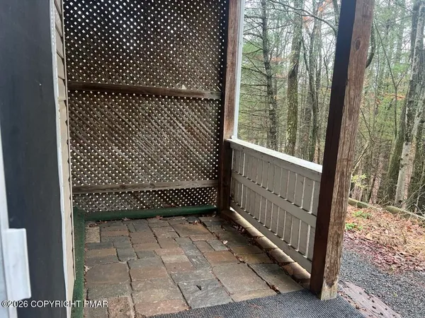 $1,000 | 370 Andrews Circle, Stroudsburg, PA 18360