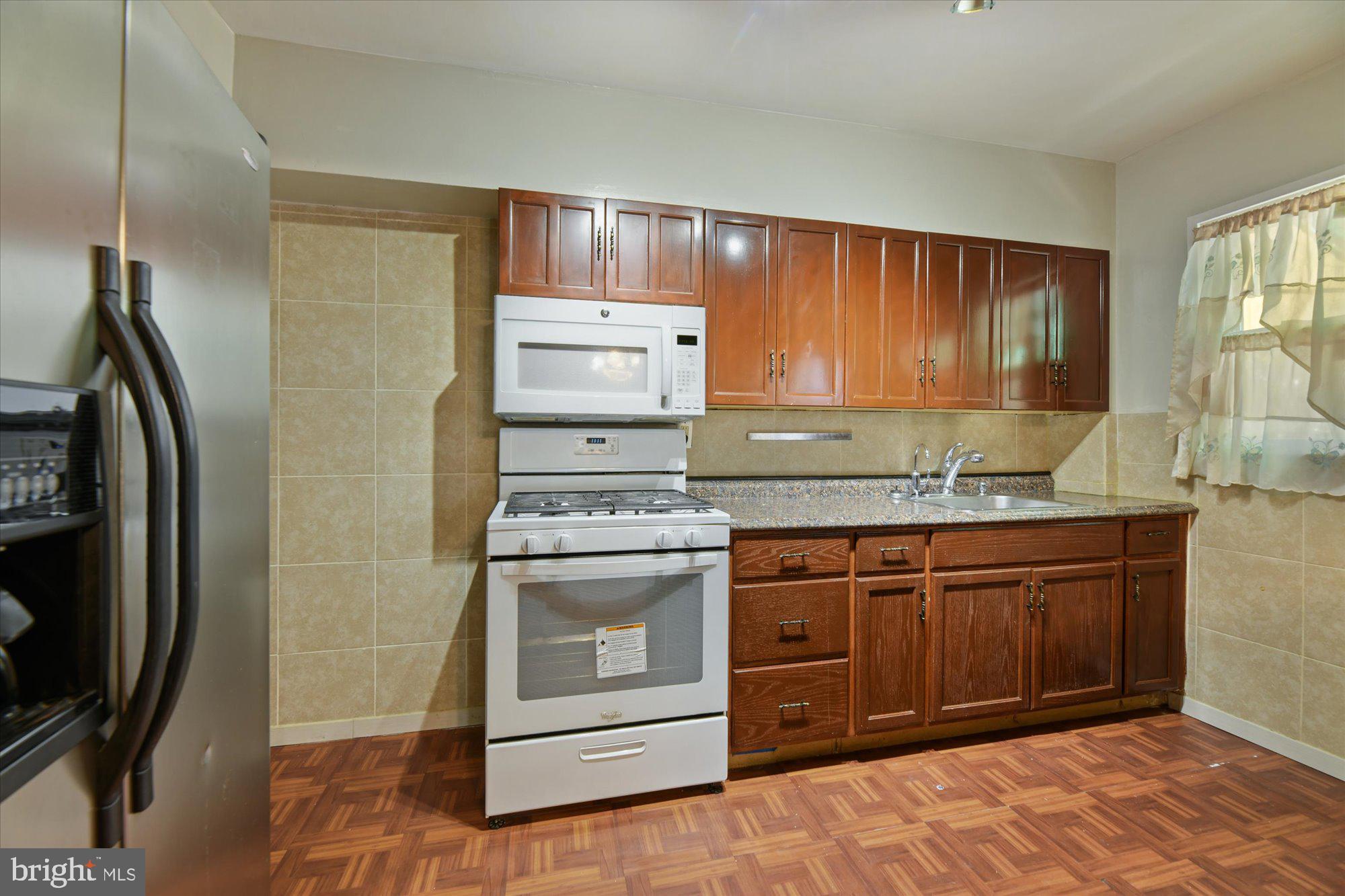 636 Brisbane Road Baltimore, MD 21229 - Photo 12 of 31