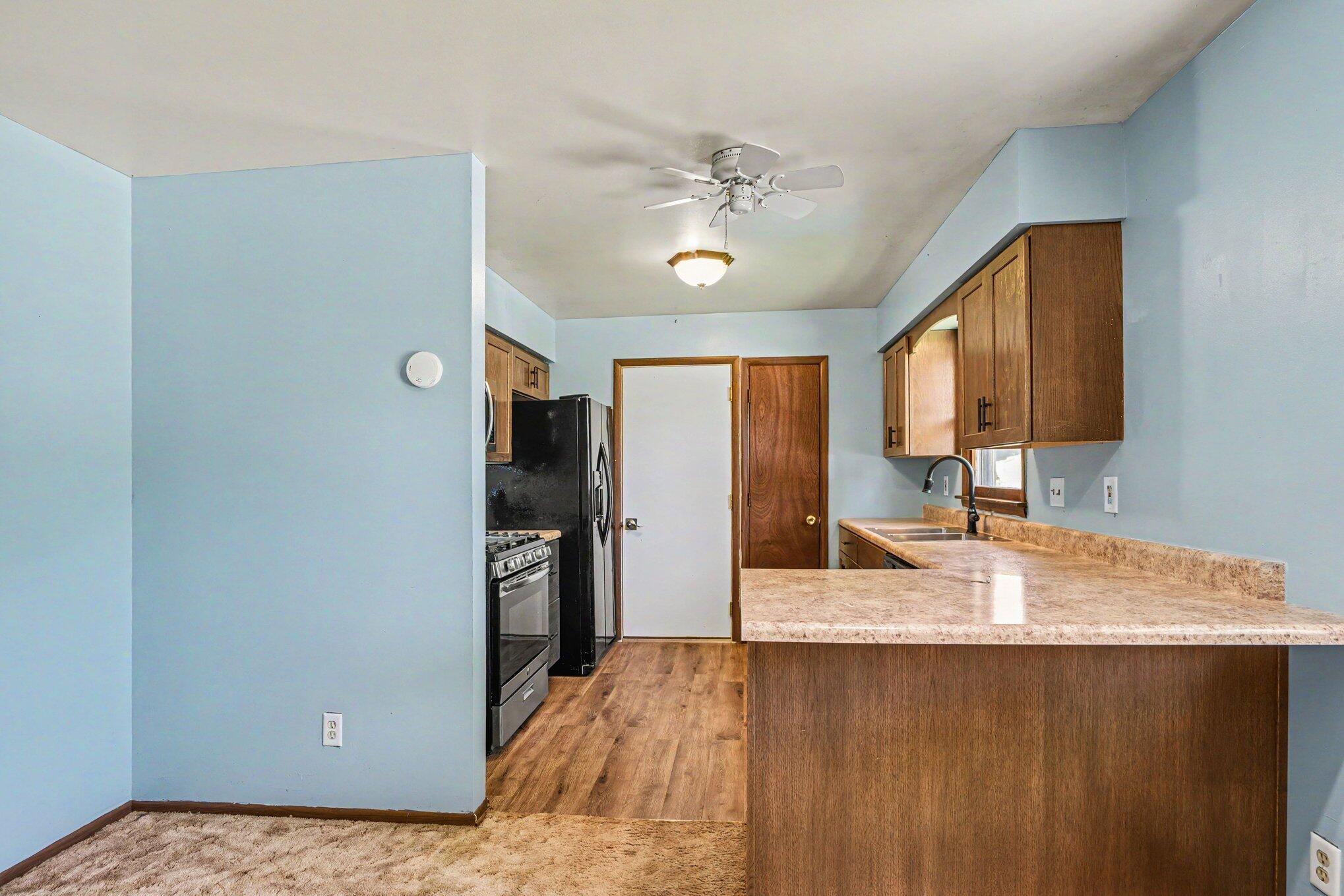 1007 H Street La Porte, IN 46350 - Photo 6 of 12 2038x1359