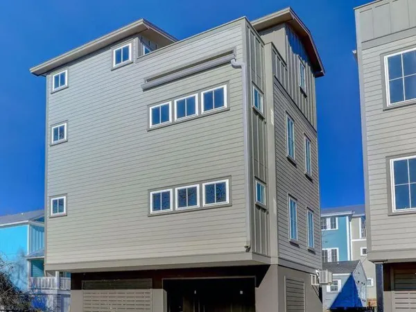 $5,400 | 315 Ashley Avenue, Unit C, Charleston, SC 29403