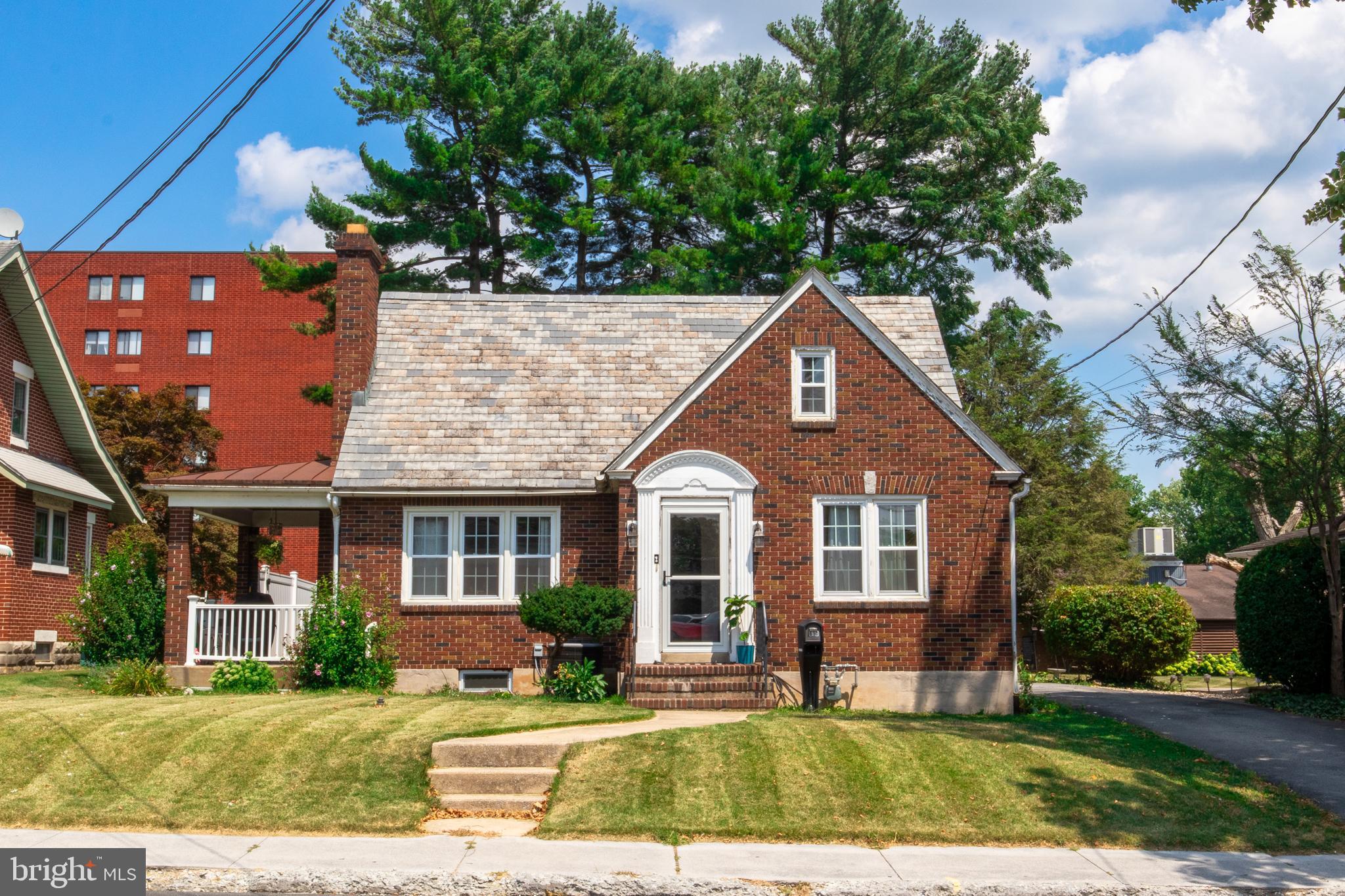 610 Cornwall Road Lebanon, PA 17042 - Photo 1 of 57 Welcome to 610 Cornwall Road!