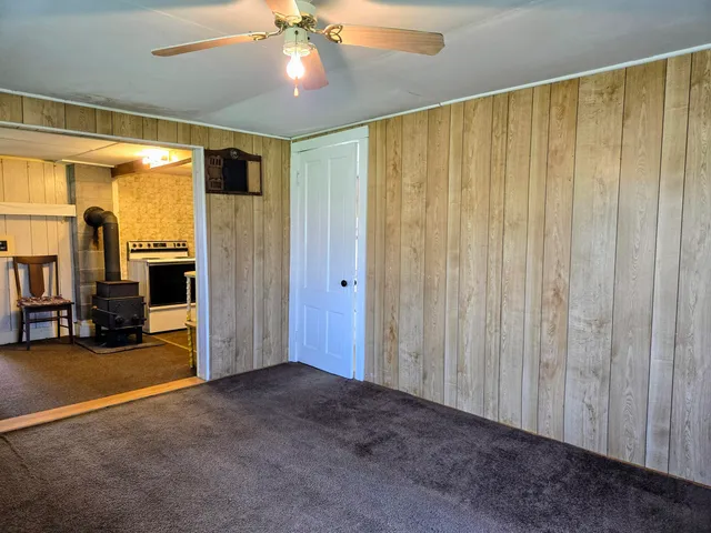 $80,000 | 22 Bray Hill Road, Phillips, ME 04966