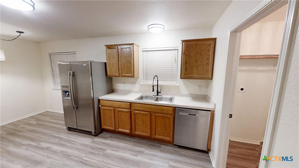 212 Sims Ridge Drive Nolanville, TX 76559 - Photo 7 of 30