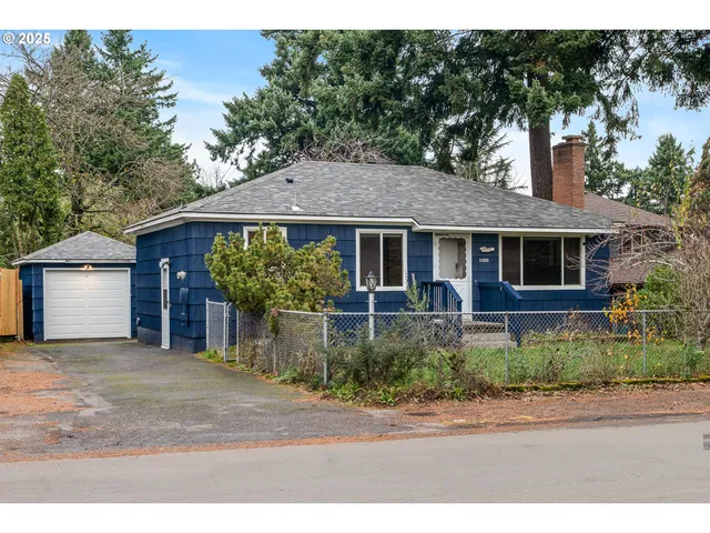 $399,900 | 11529 Northeast Fargo Street, Portland, OR 97220