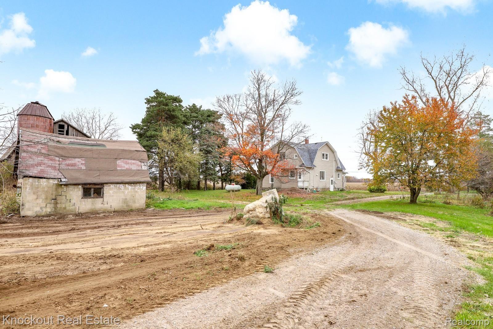 10870 South Dehmel Road Birch Run, MI 48415 - Photo 40 of 61 10780 Dehmel Rd Birch Run-40.jpg
