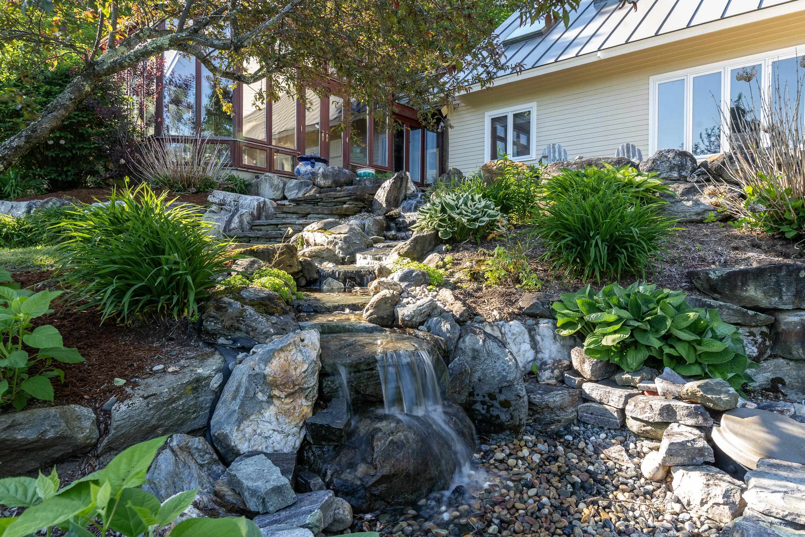 838 Cricket Hill Road Killington, VT 05751 - Photo 6 of 58