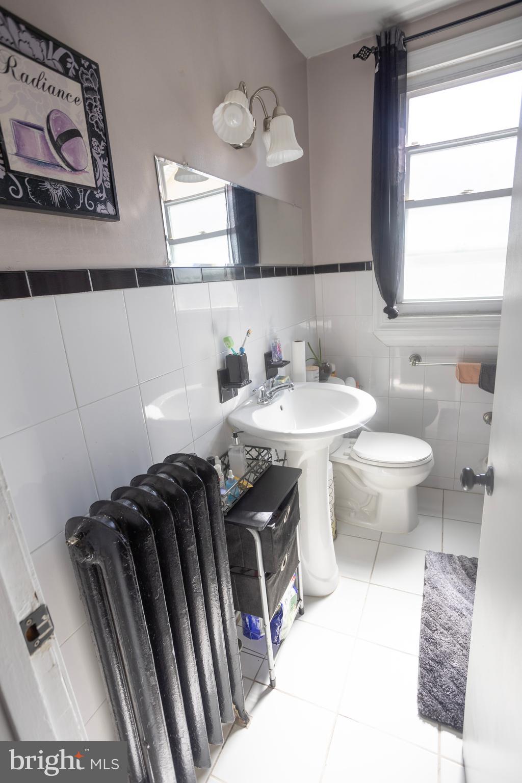7741 Parkview Road Upper Darby, PA 19082 - Photo 25 of 40