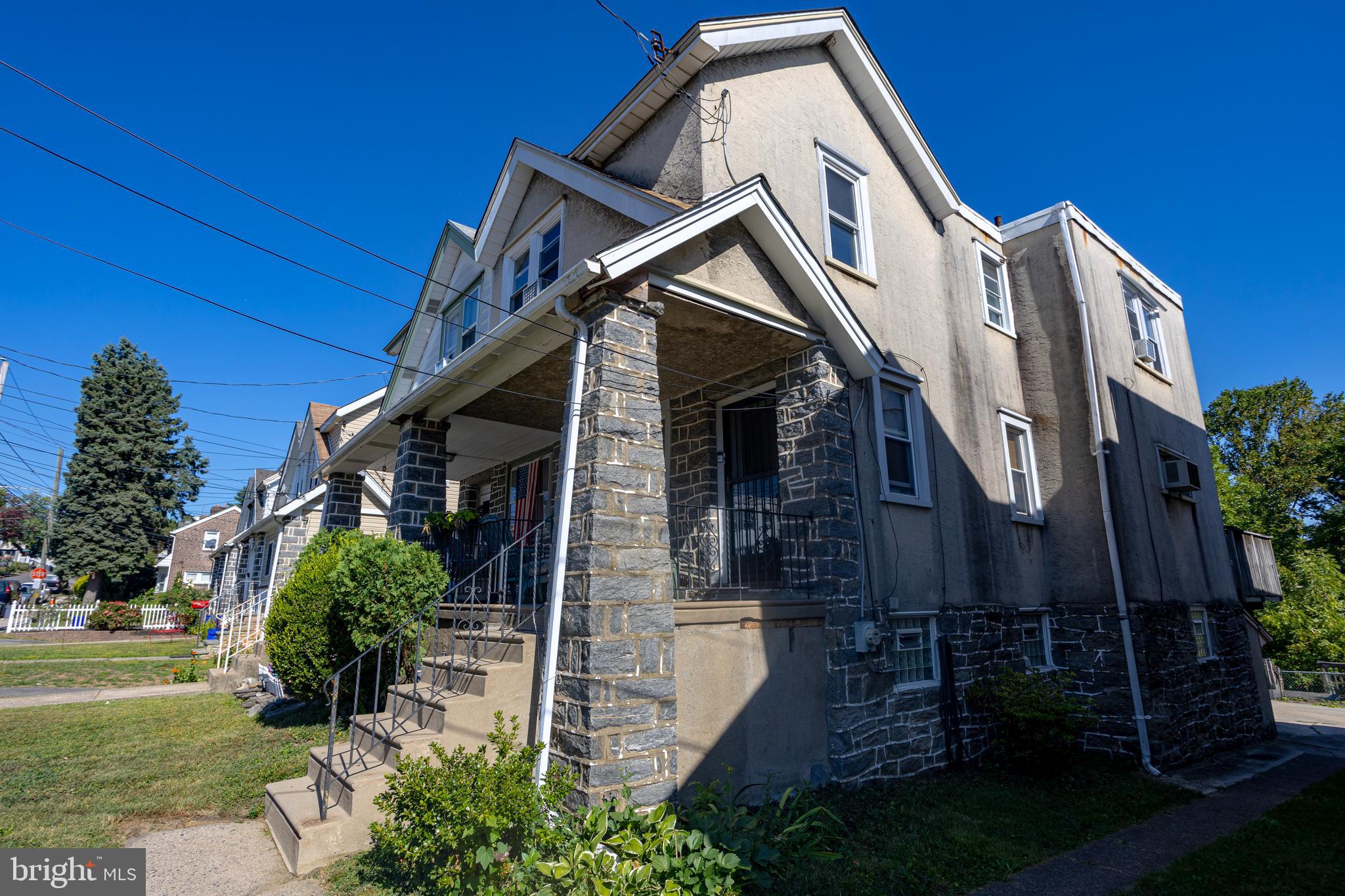 7741 Parkview Road Upper Darby, PA 19082 - Photo 5 of 40