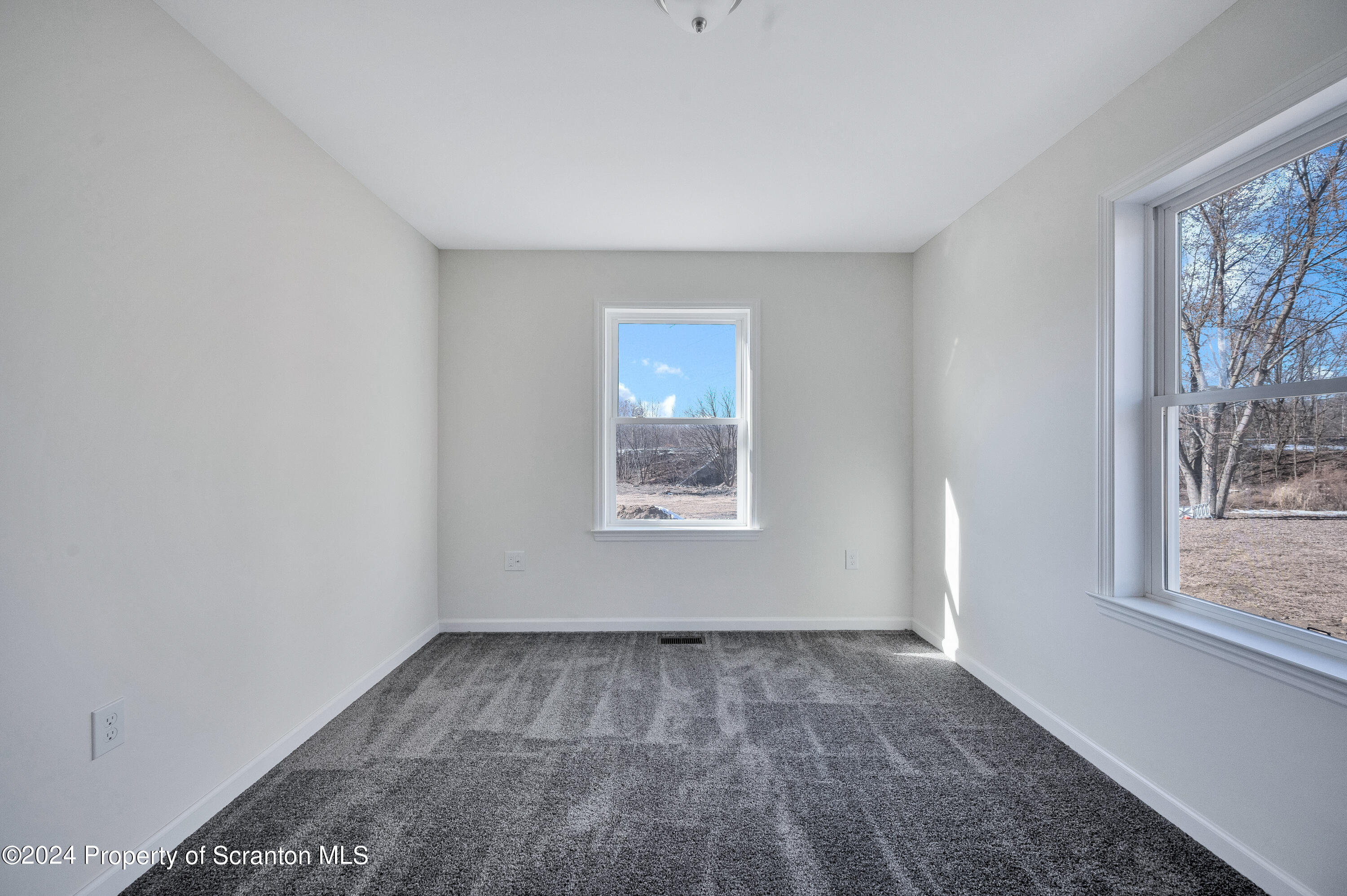 1261 Spring Street Duryea, PA 18641 - Photo 36 of 44 Gallery Image 36
