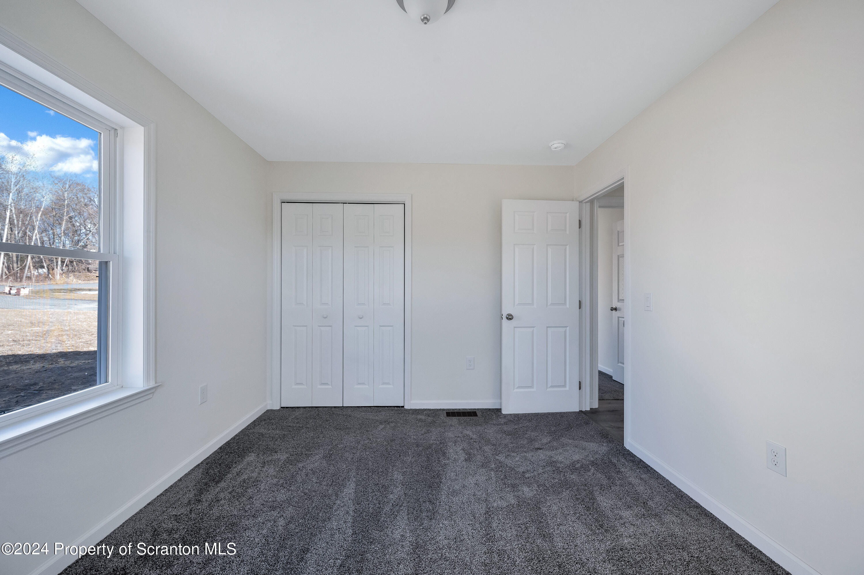 1261 Spring Street Duryea, PA 18641 - Photo 37 of 44 Gallery Image 37