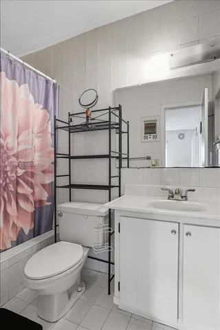 $425,000 | 514 Southwest 72nd Terrace, North Lauderdale, FL 33068