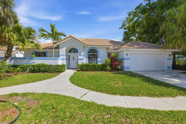 $569,900 | 22201 Collington Drive, Boca Raton, FL 33428