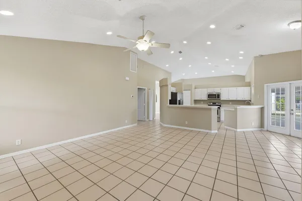 $569,900 | 22201 Collington Drive, Boca Raton, FL 33428