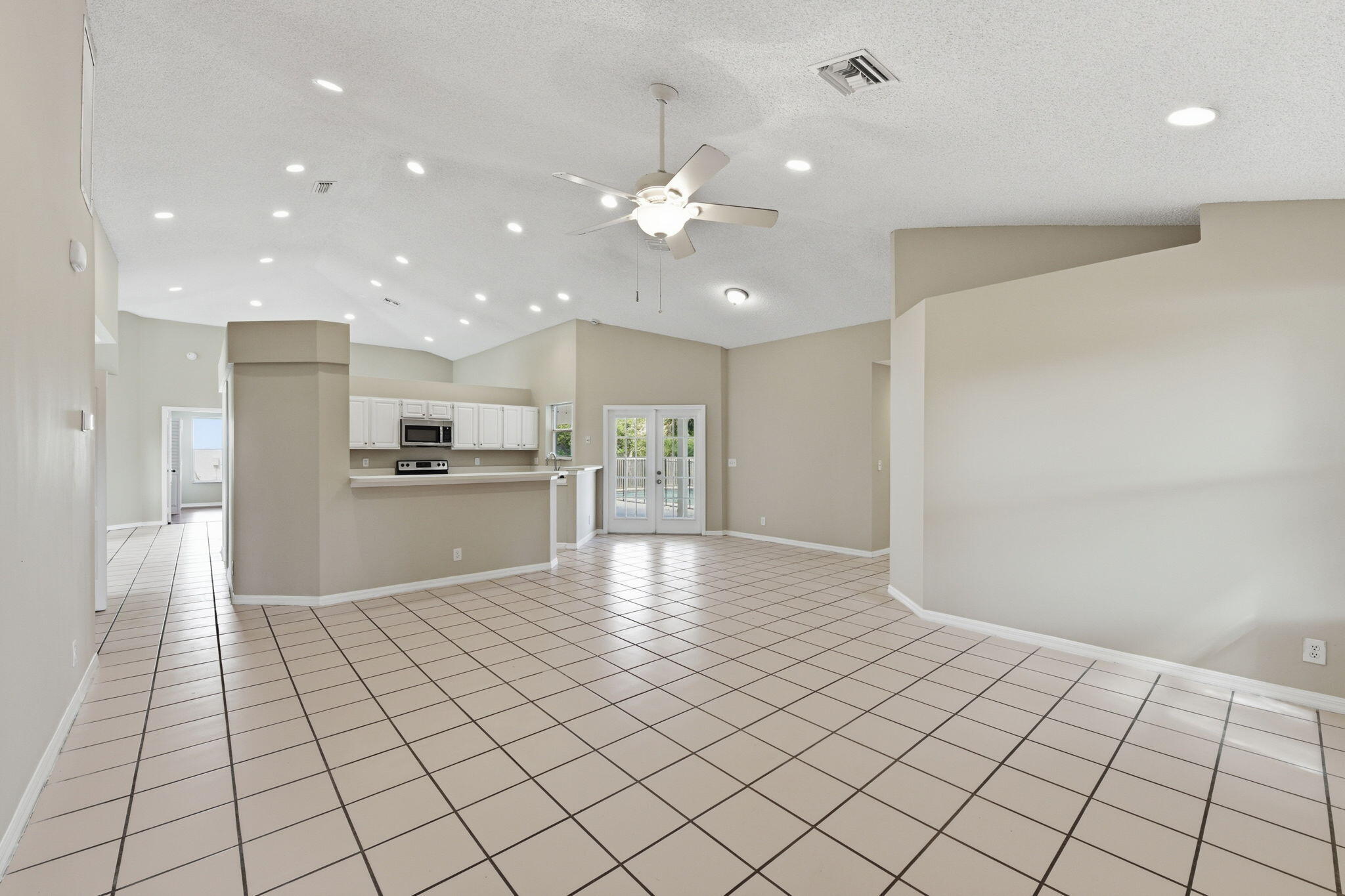 22201 Collington Drive Boca Raton, FL 33428 - Photo 12 of 40 012_ListerPros