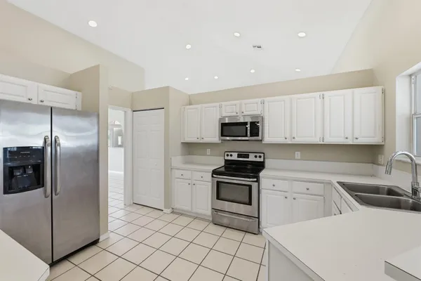 $569,900 | 22201 Collington Drive, Boca Raton, FL 33428