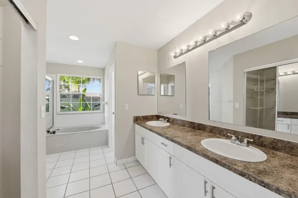 $569,900 | 22201 Collington Drive, Boca Raton, FL 33428