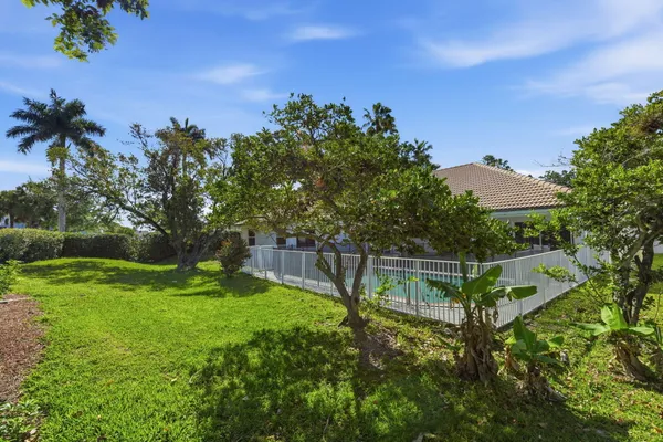 $569,900 | 22201 Collington Drive, Boca Raton, FL 33428