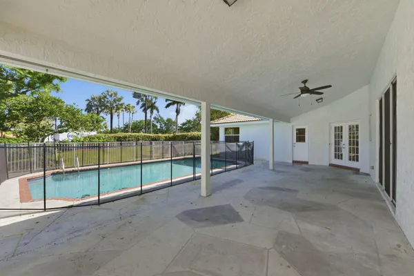 $569,900 | 22201 Collington Drive, Boca Raton, FL 33428