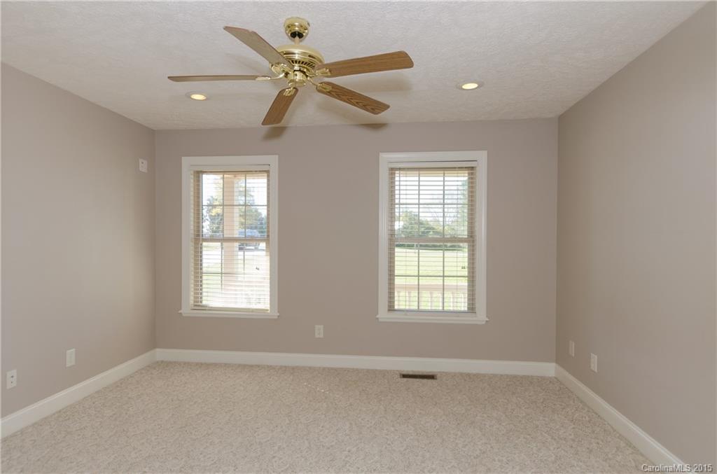 295 Treebark Road Statesville, NC 28625 - Photo 21 of 24 Gallery Image 21