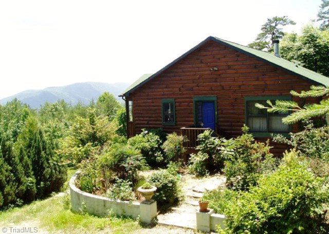 2449 Sampson Road Lenoir, NC 28645 - Photo 1 of 8 Main View