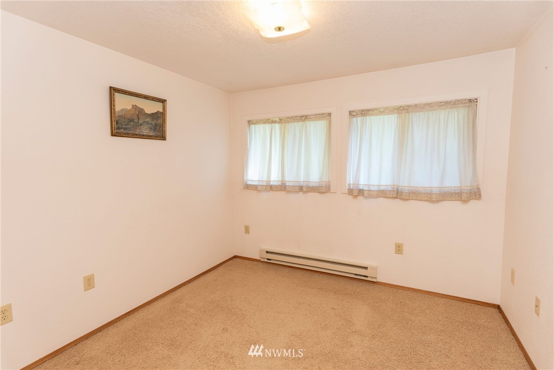 2209 Cooks Hill Road Centralia, WA 98531 - Photo 11 of 24 Gallery Image 11