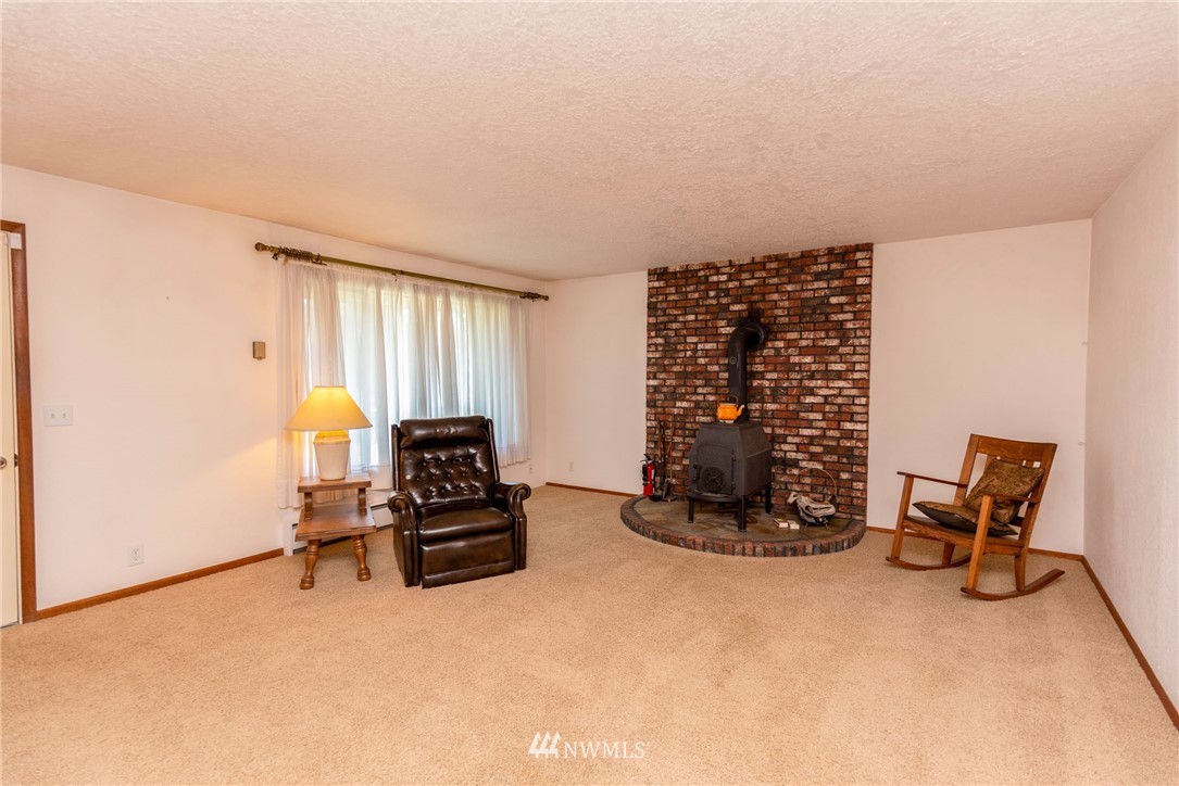 2209 Cooks Hill Road Centralia, WA 98531 - Photo 3 of 24 Gallery Image 3