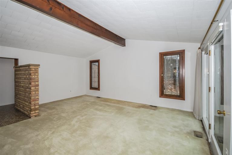 3491 Craig Road Ann Arbor, MI 48103 - Photo 4 of 27 Living room