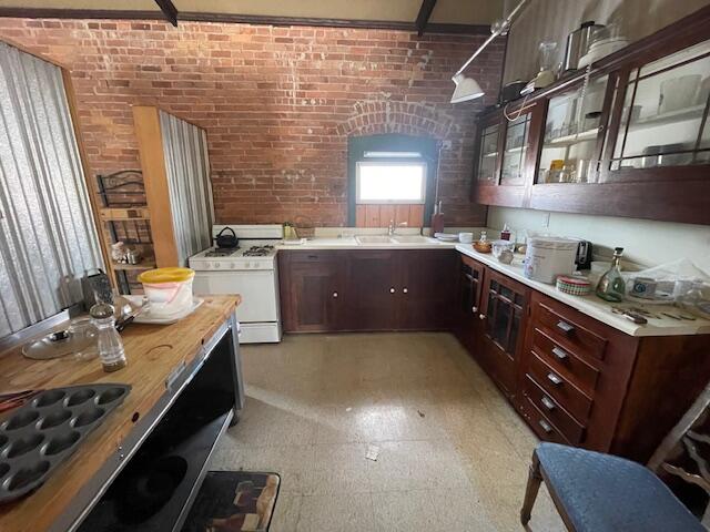 50 Bennett Street Coldwater, MI 49036 - Photo 2 of 43 IMG_8155