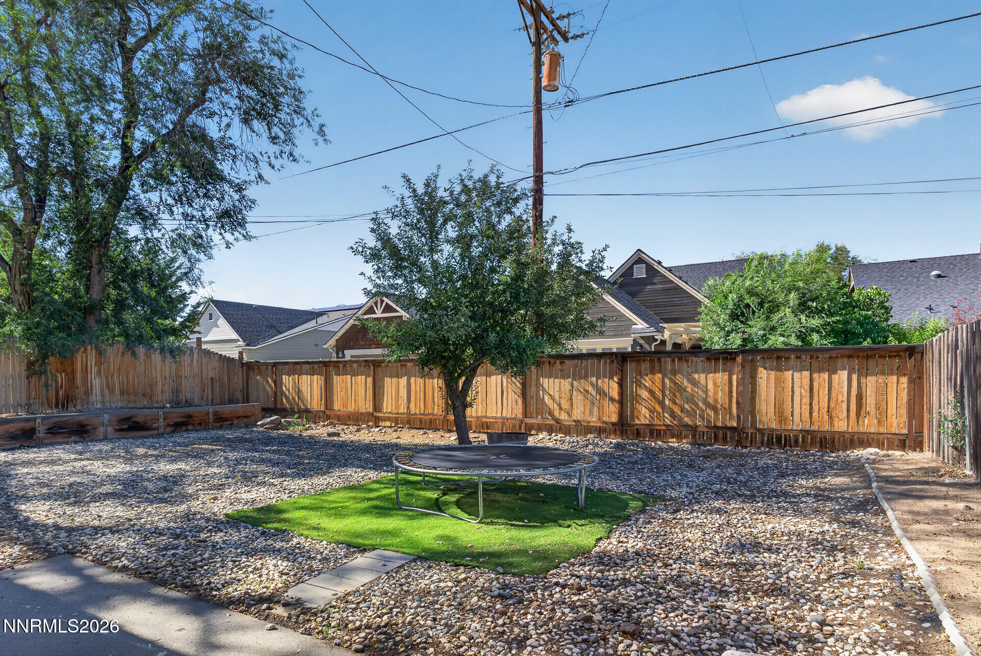 455 Ardmore Drive Reno, NV 89509 - Photo 36 of 40 455 Ardmore DSC02133