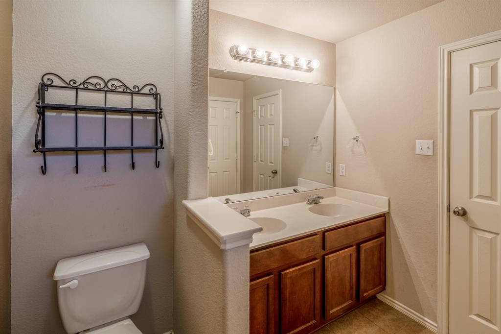 328 Baldwin Street Hutto, TX 78634 - Photo 14 of 28