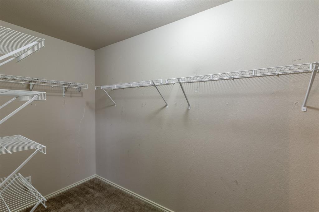 328 Baldwin Street Hutto, TX 78634 - Photo 15 of 28