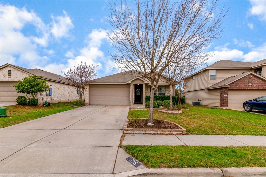 328 Baldwin Street Hutto, TX 78634 - Photo 3 of 28