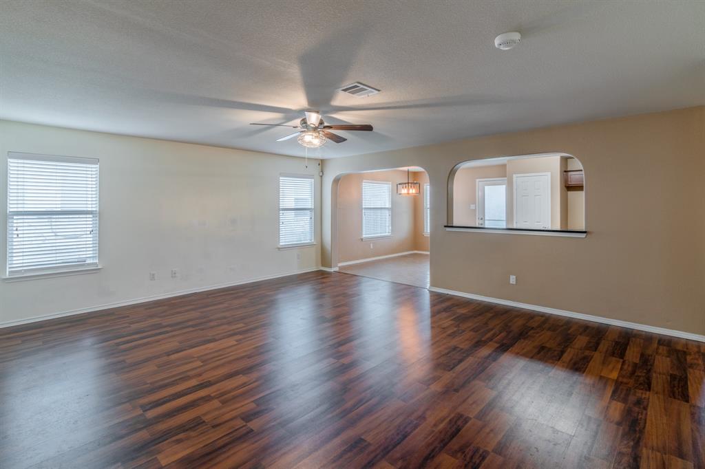 328 Baldwin Street Hutto, TX 78634 - Photo 8 of 28