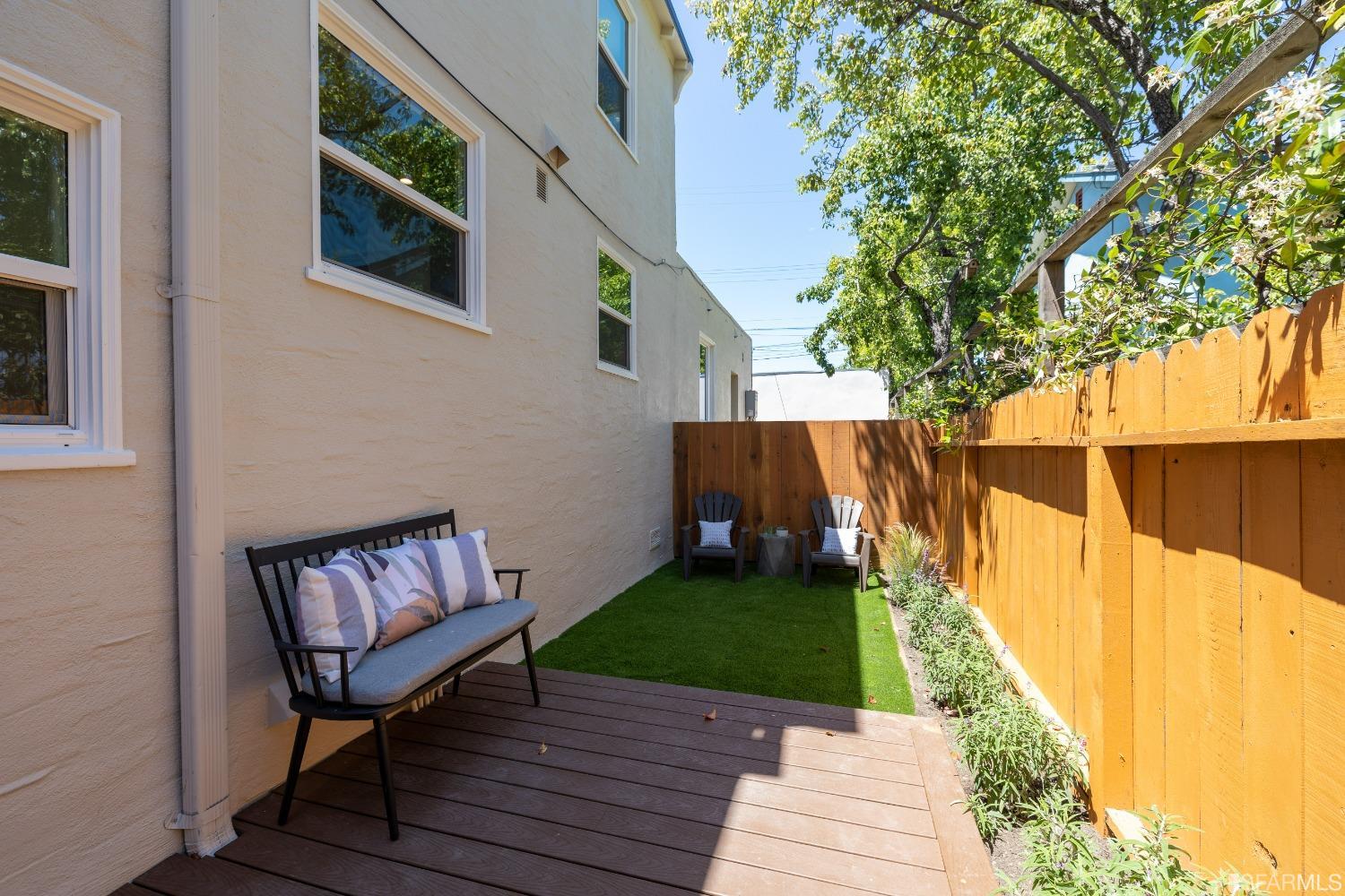 951 University Avenue Berkeley, CA 94710 - Photo 29 of 34 a view of a backyard with sitting area