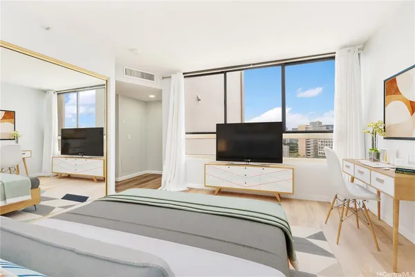 $660,000 | 583 Kamoku Street, Unit DH1907, Honolulu, HI 96826