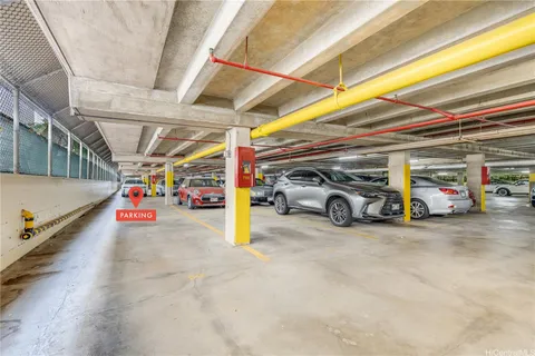 $660,000 | 583 Kamoku Street, Unit DH1907, Honolulu, HI 96826