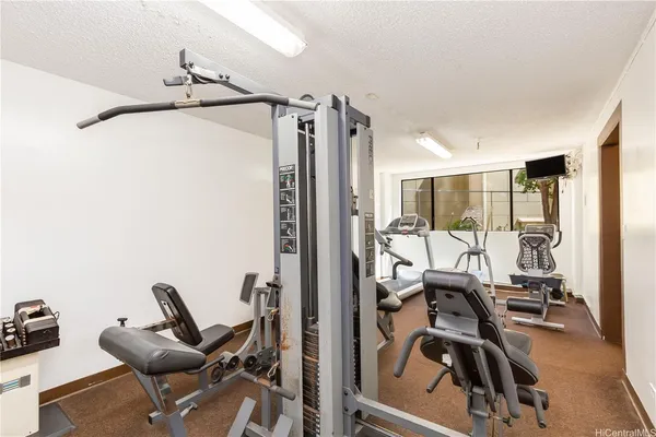 $660,000 | 583 Kamoku Street, Unit DH1907, Honolulu, HI 96826