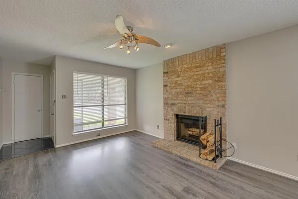 $1,550 | 6821 Sierra Drive, North Richland Hills, TX 76180