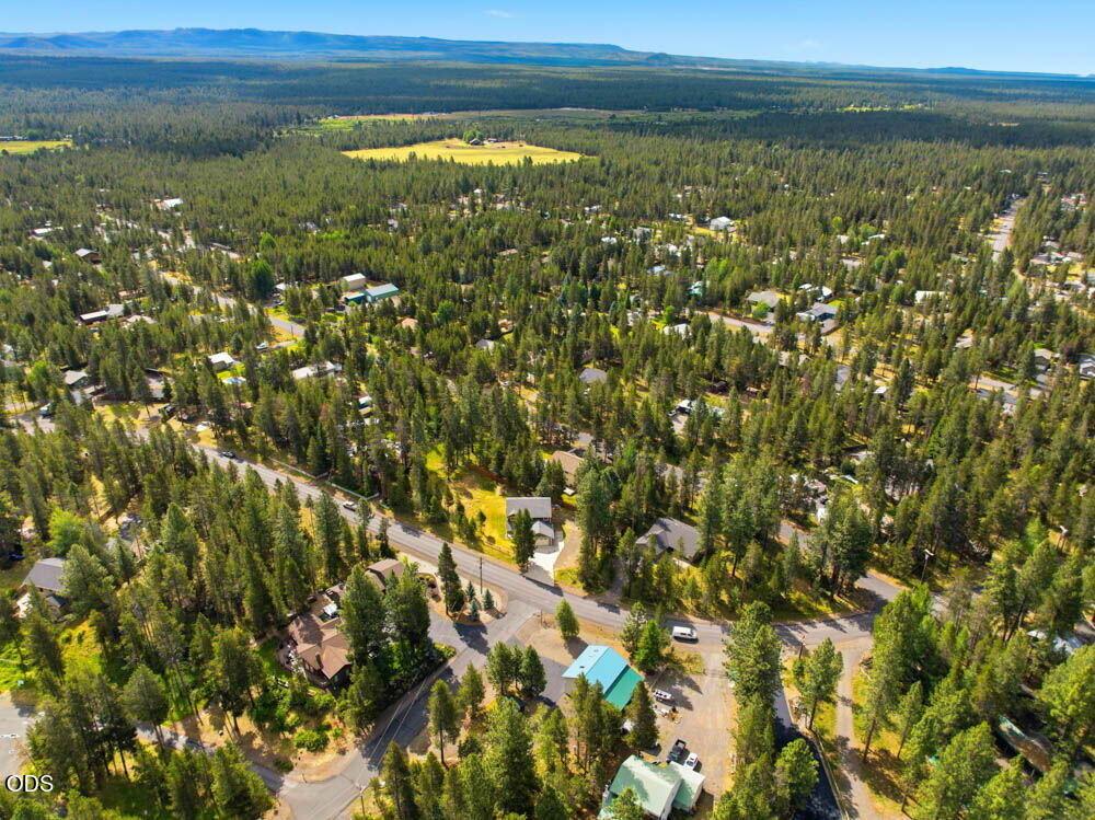 56058 Snow Goose Road Bend, OR 97707 - Photo 43 of 47