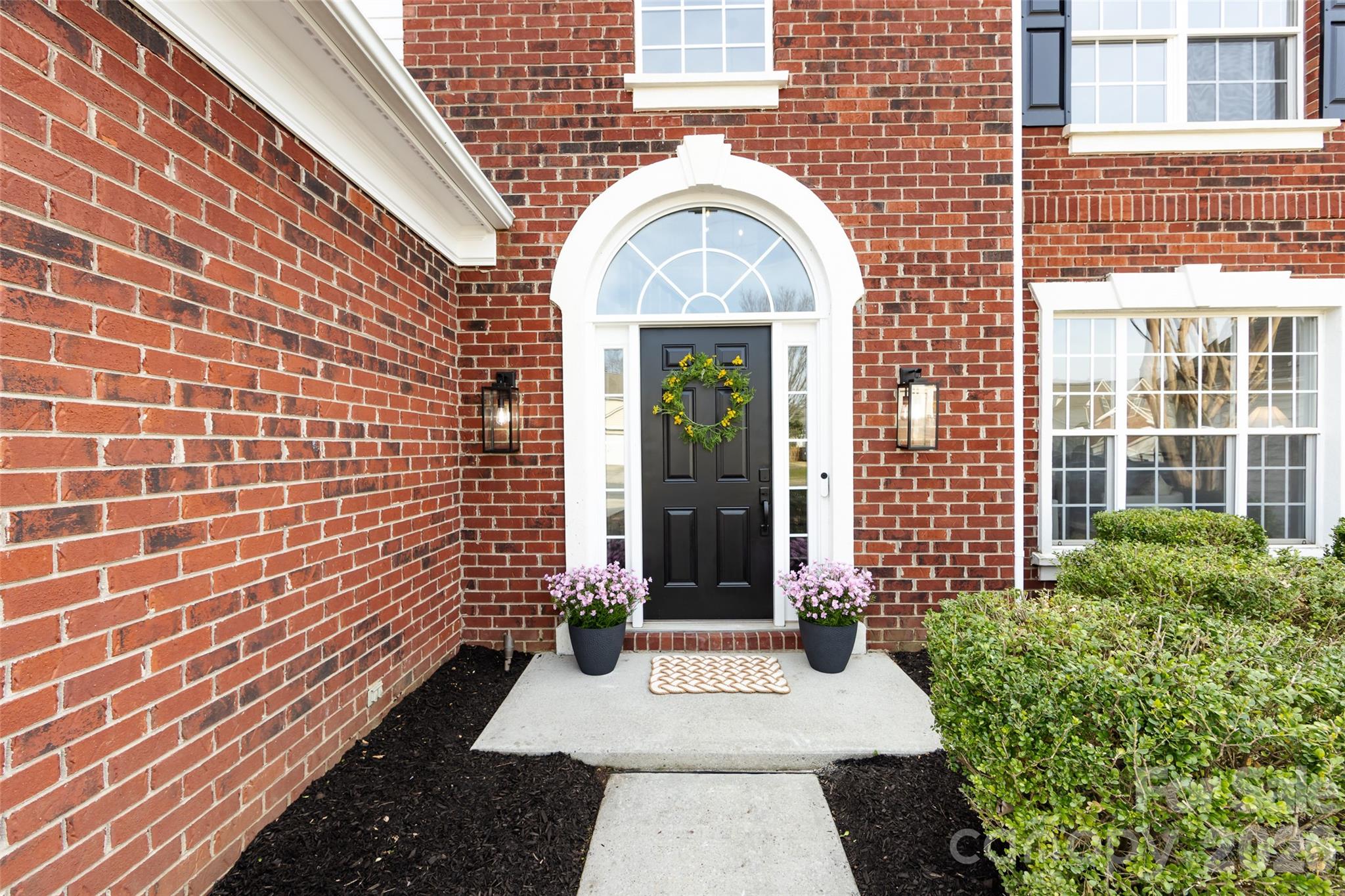 2130 Winthorp Ridge Road Charlotte, NC 28270 - Photo 2 of 41