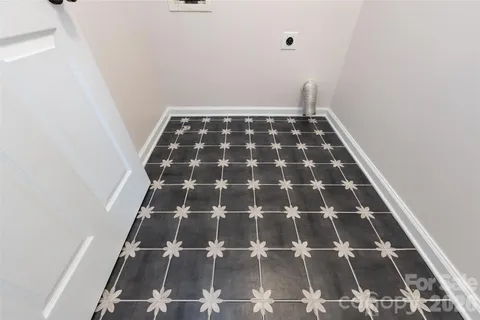 $610,000 | 2130 Winthorp Ridge Road, Charlotte, NC 28270