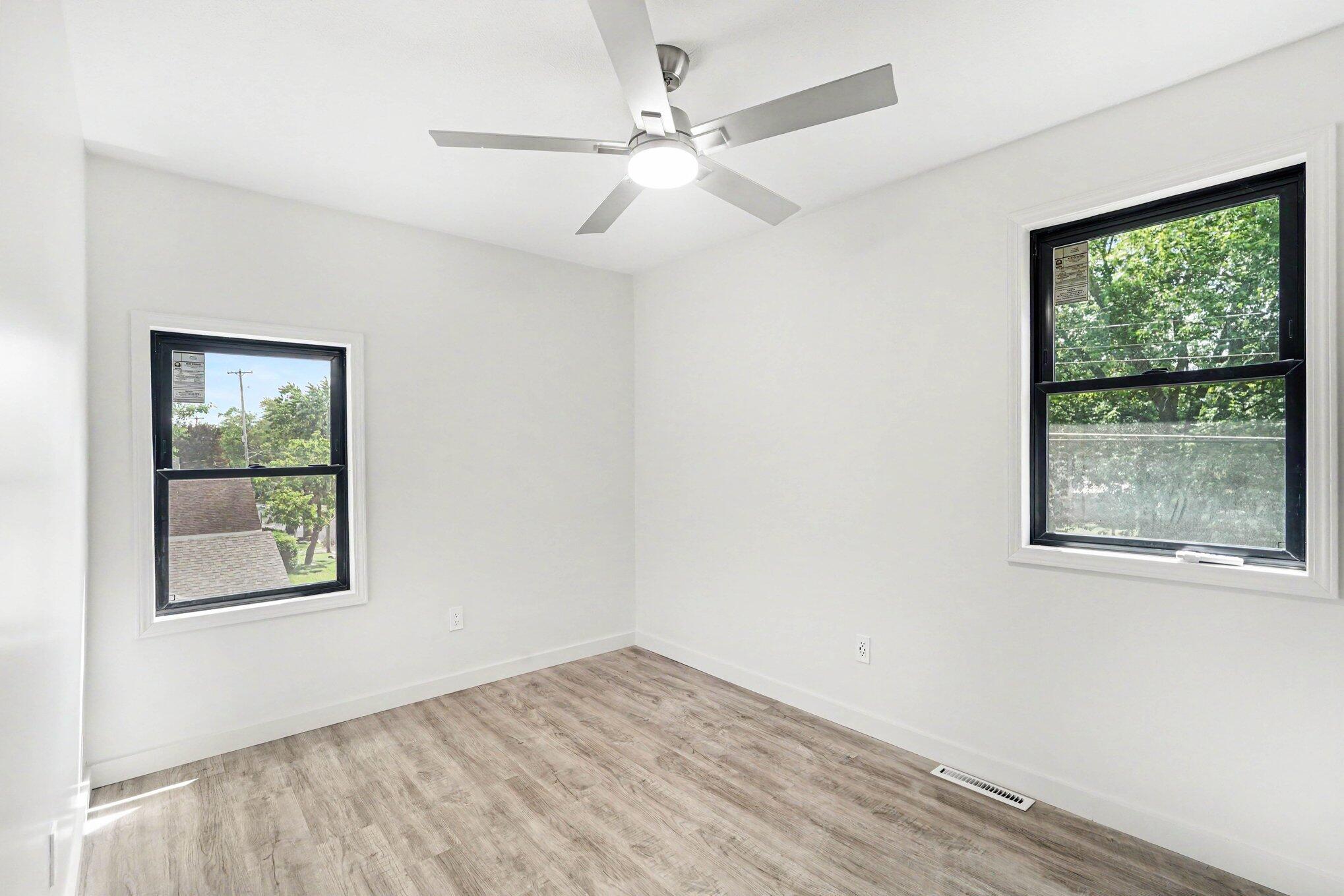 142 Rook Street Battle Creek, MI 49014 - Photo 25 of 35 025_file_5642