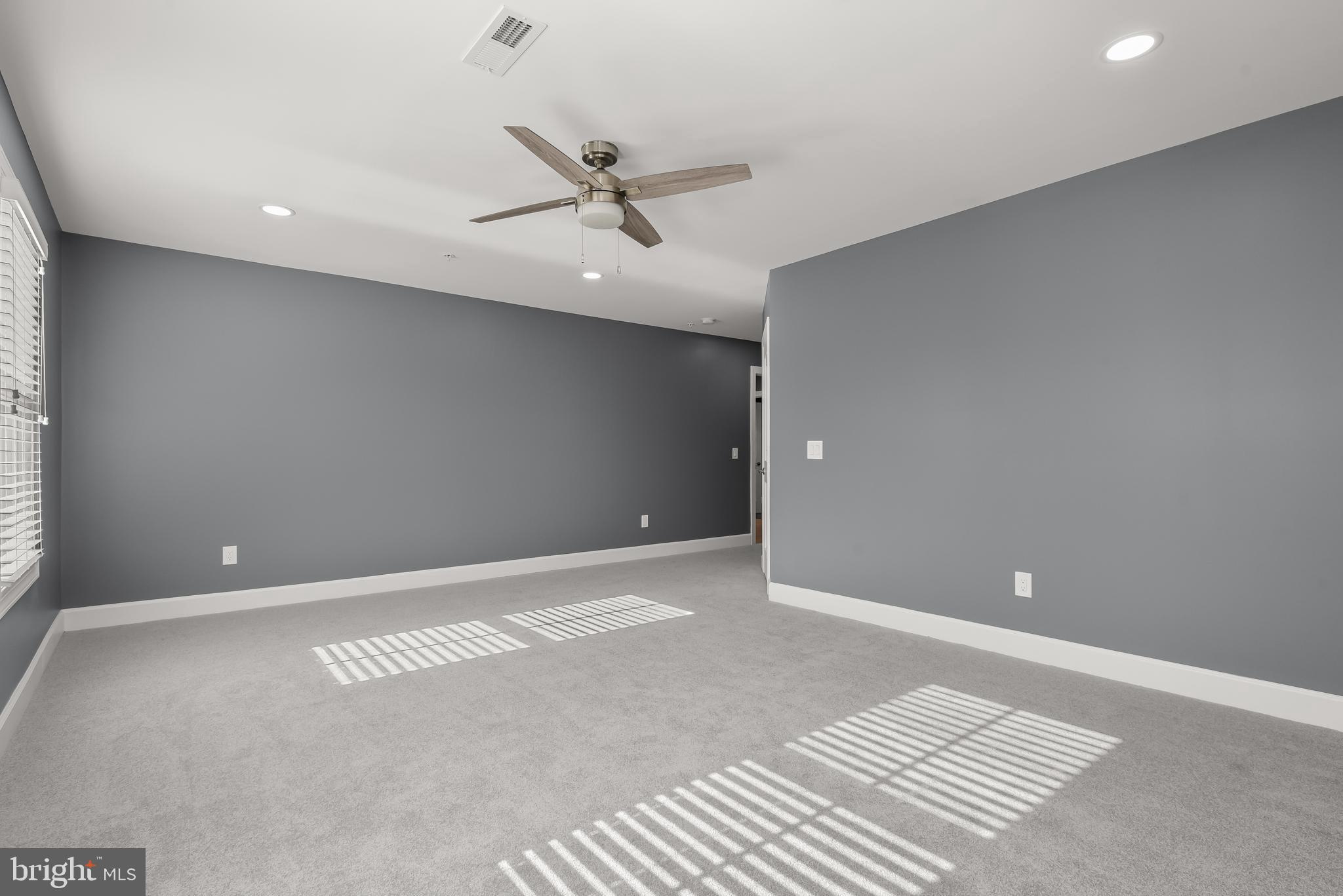 4240 Powder Mill Road Beltsville, MD 20705 - Photo 54 of 92 Bedroom 4