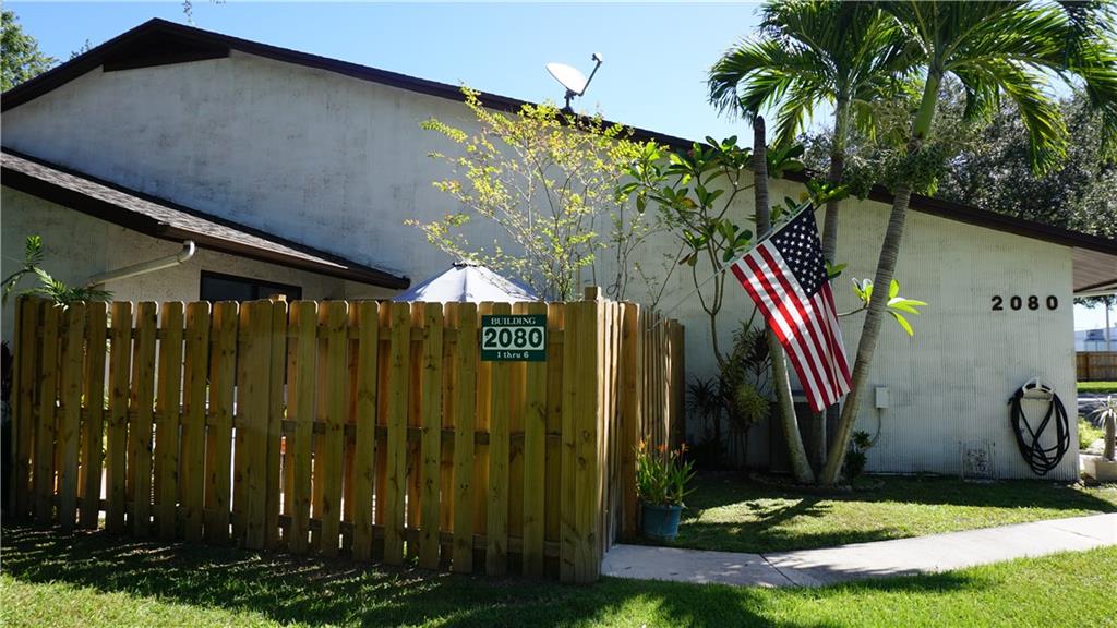 2080 Colonial Road, Unit H1 Fort Pierce, FL 34950 - Photo 1 of 25 Gallery Image 1
