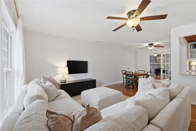 $389,000 | 7705 Colonial Drive, Prairie Village, KS 66208