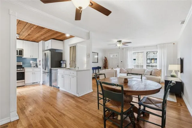 $389,000 | 7705 Colonial Drive, Prairie Village, KS 66208