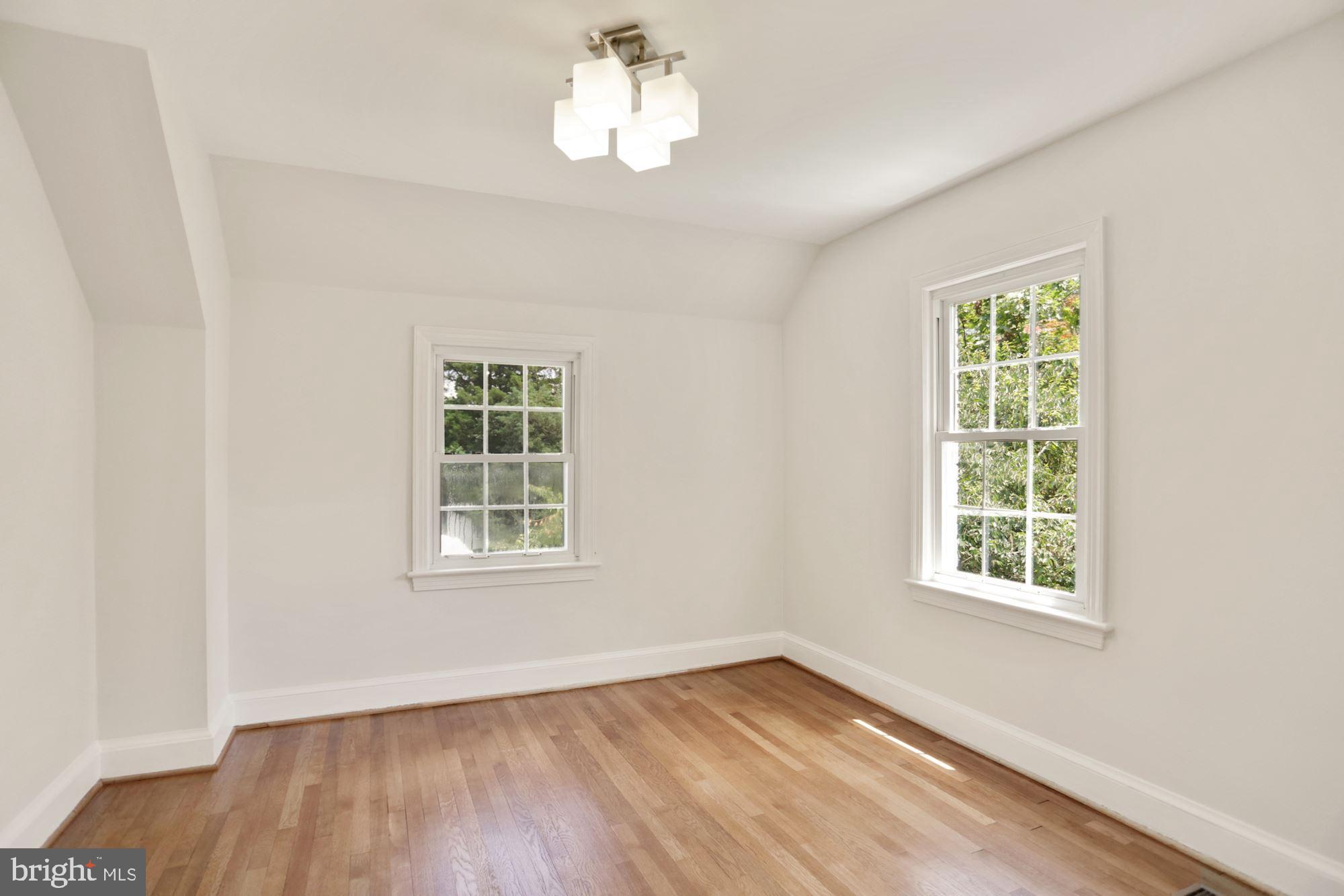 2810 Rittenhouse Street Northwest Washington, DC 20015 - Photo 17 of 24 Large second bedroom